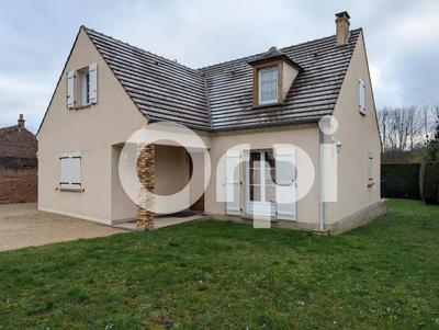 Maison - 110 m² - 5 pièces