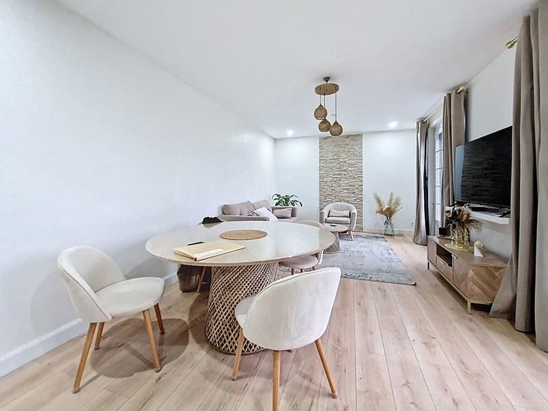 Maison - 124 m² - 6 pièces