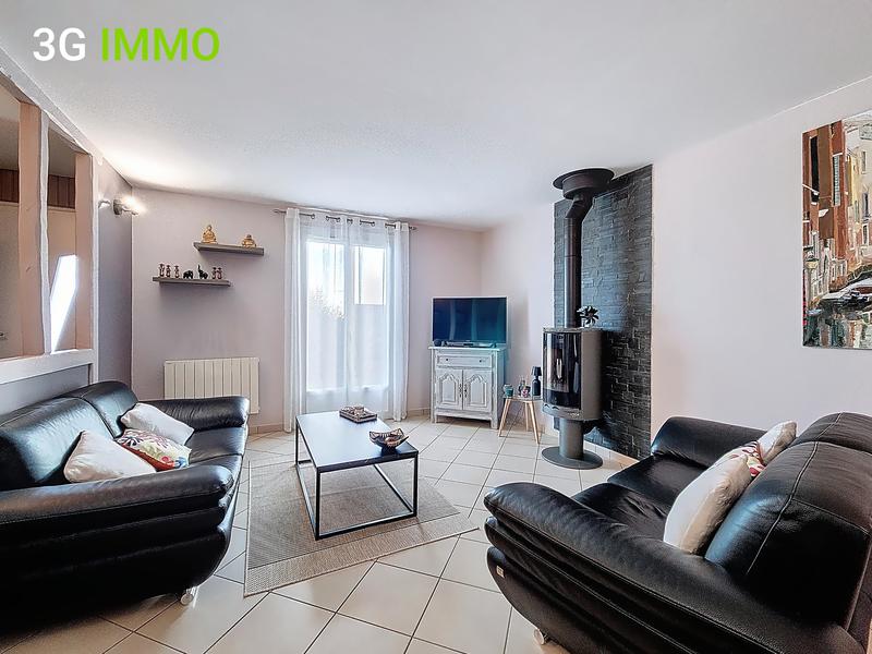 Villa - 90 m² - 5 pièces