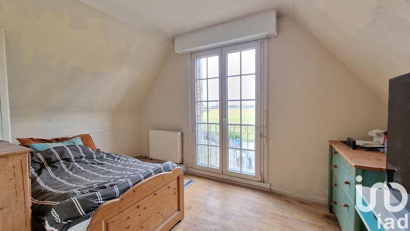 Maison - 220 m² - 7 pièces