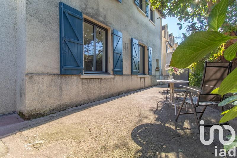 Maison de village - 147 m² - 9 pièces