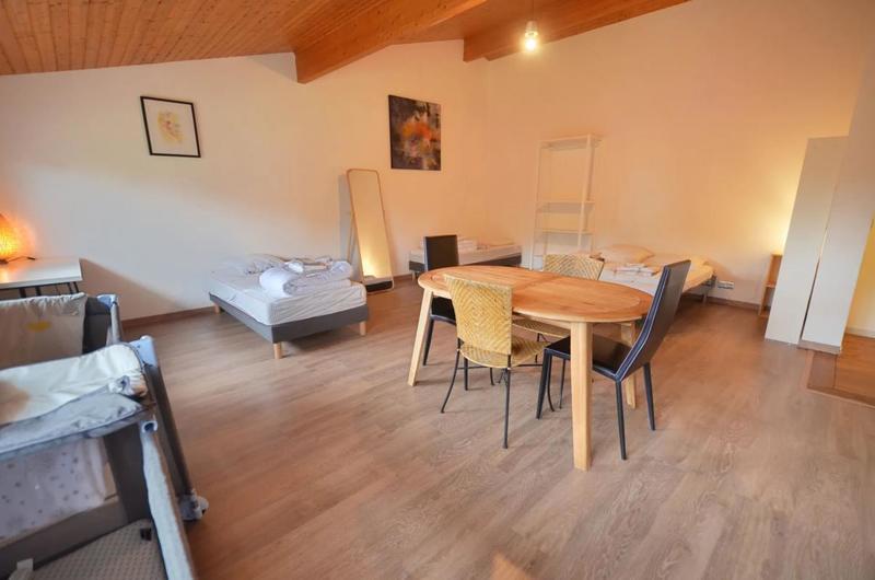 Maison - 318 m² - 12 pièces