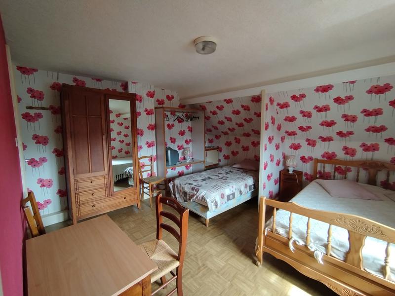 Maison ancienne - 225 m² - 12 pièces