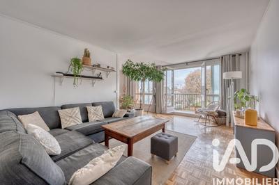 Appartement - 70 m² - 4 pièces