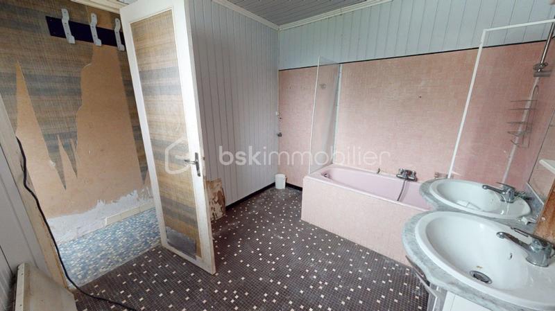 Maison - 134 m² - 5 pièces