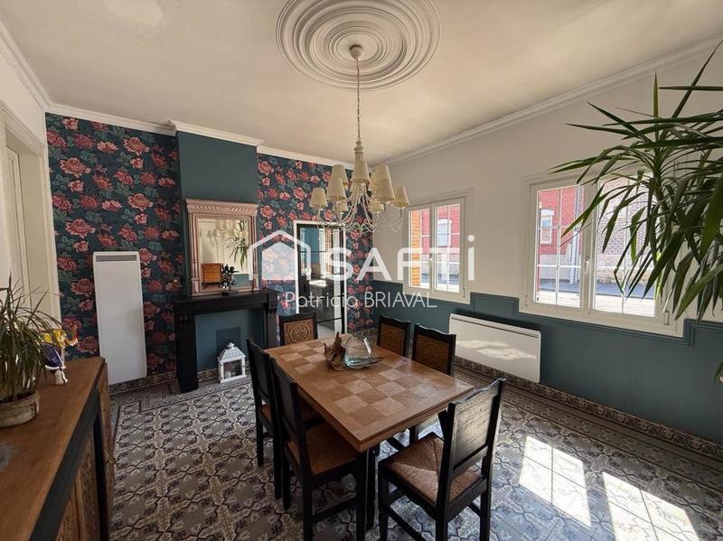 Maison - 190 m² - 8 pièces