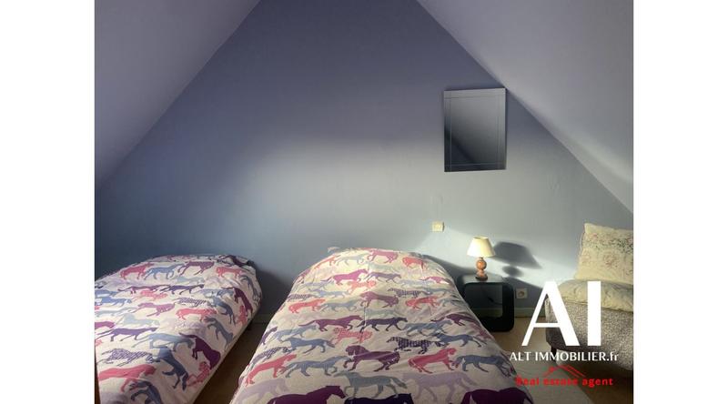 Maison traditionnelle - 95 m² - 4 pièces