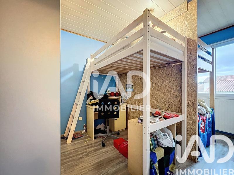 Maison - 97 m² - 5 pièces