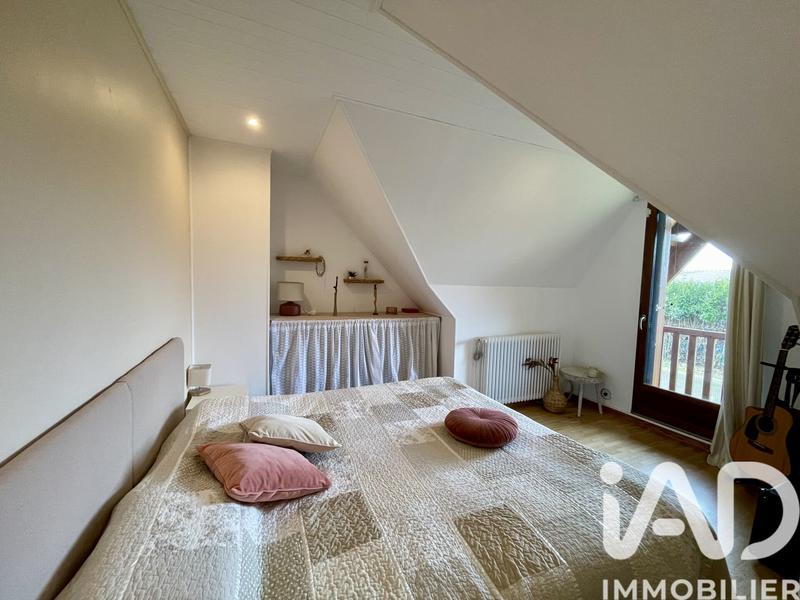 Maison - 144 m² - 7 pièces
