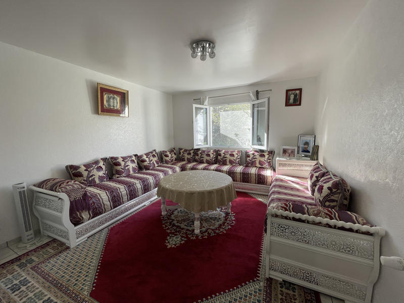 Maison - 187 m² - 7 pièces