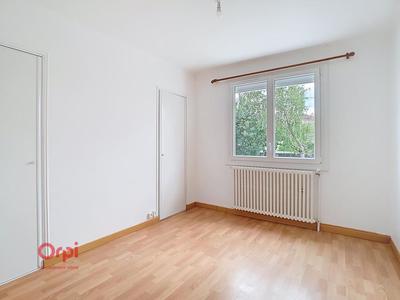 Maison - 112 m² - 6 pièces