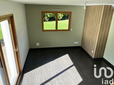 Maison - 107 m² - 5 pièces