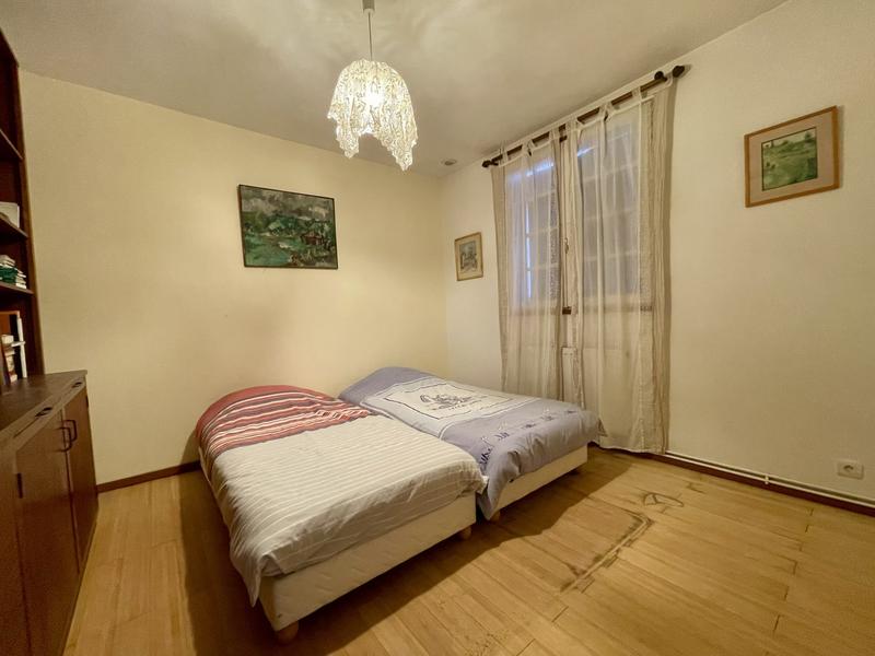 Maison ancienne - 175 m² - 8 pièces