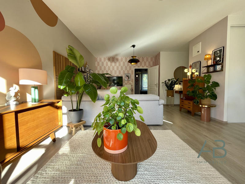 Appartement - 73 m² - 3 pièces