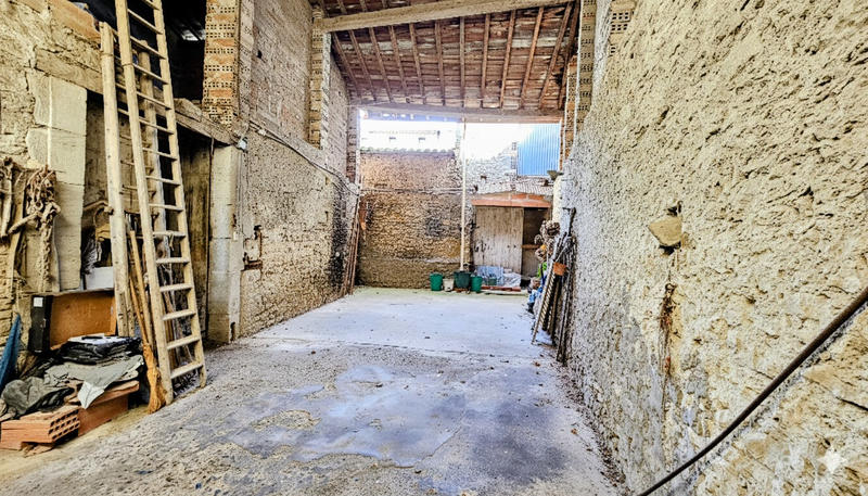 Maison - 93 m² - 4 pièces