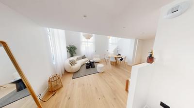 Loft - 100 m² - 4 pièces