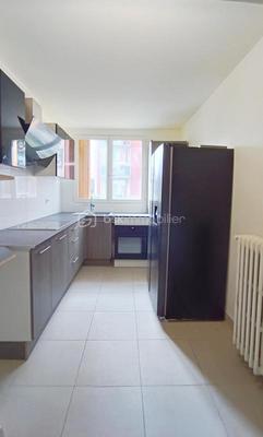 Appartement - 75 m² - 4 pièces