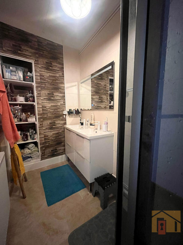 Appartement - 101 m² - 4 pièces