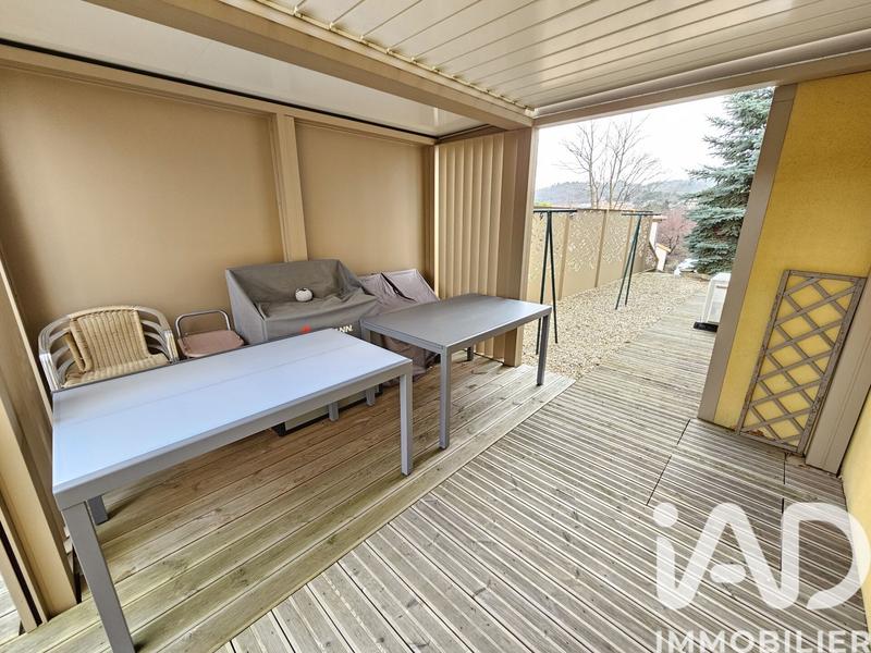 Maison - 210 m² - 7 pièces