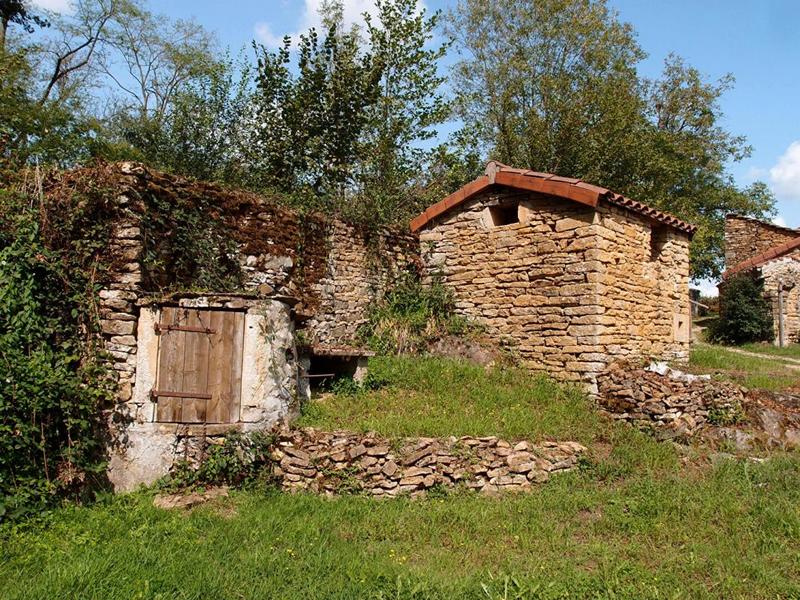 Moulin - 396 m² - 12 pièces