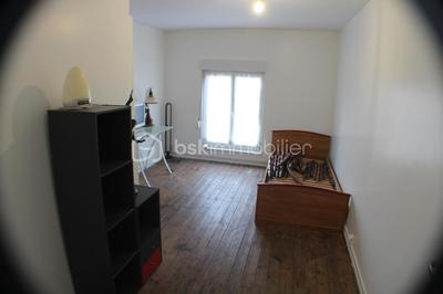 Maison - 81 m² - 5 pièces