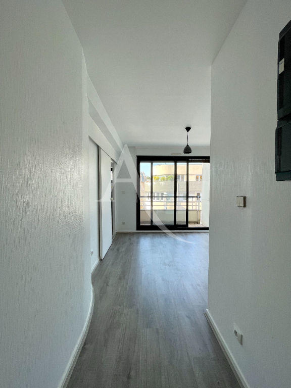 Appartement - 17 m² - 1 pièce