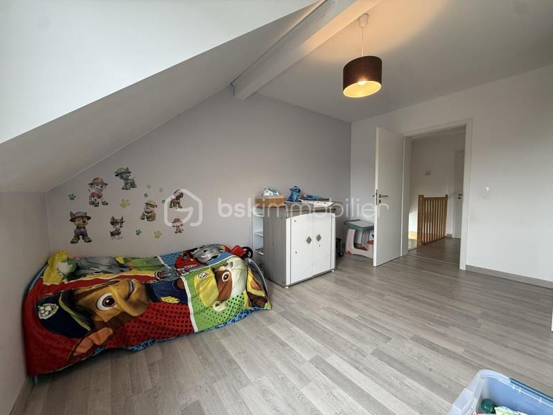 Maison - 95 m² - 5 pièces