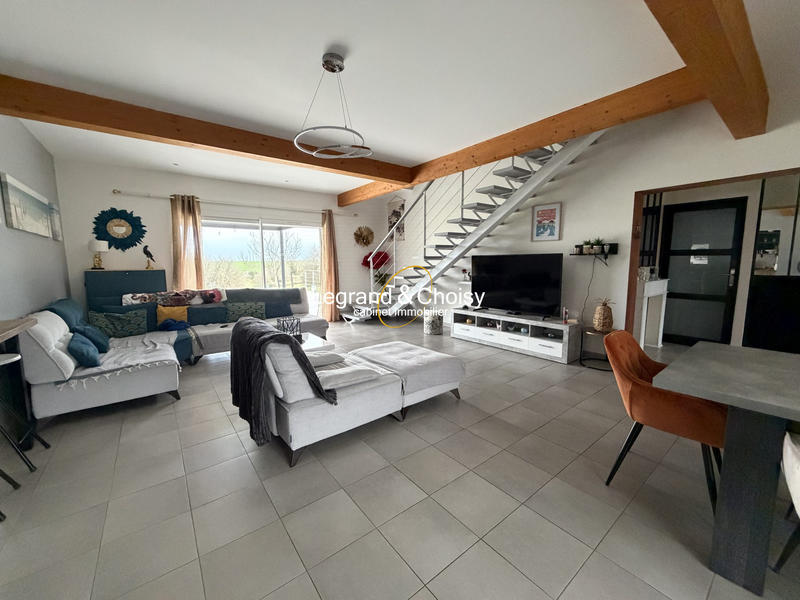 Villa - 181 m² - 6 pièces