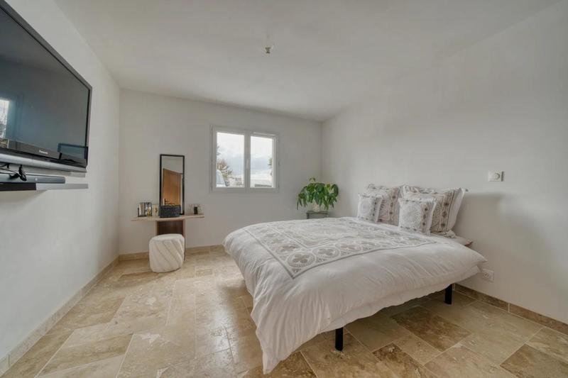 Pavillon - 105 m² - 4 pièces