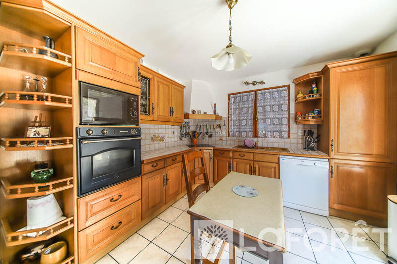 Maison - 151 m² - 5 pièces