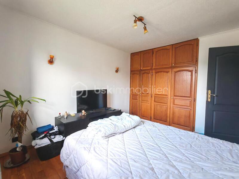 Maison - 108 m² - 5 pièces