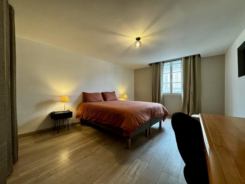 Appartement - 100 m² - 4 pièces