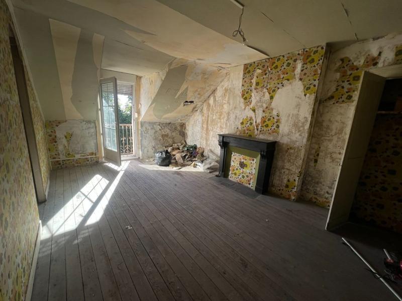 Immeuble - 275 m² - 8 pièces