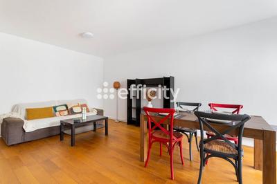 Appartement - 49 m² - 3 pièces