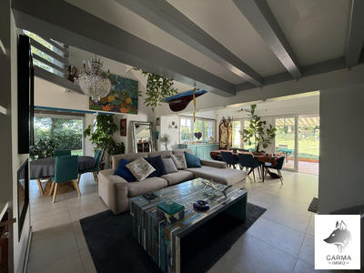 Maison ancienne - 174 m² - 6 pièces