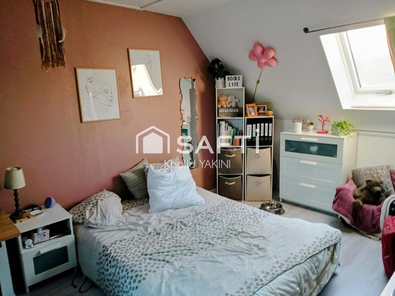 Maison - 90 m² - 5 pièces