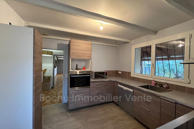 Villa - 100 m² - 5 pièces