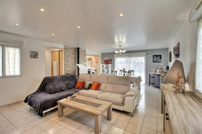 Maison - 124 m² - 5 pièces