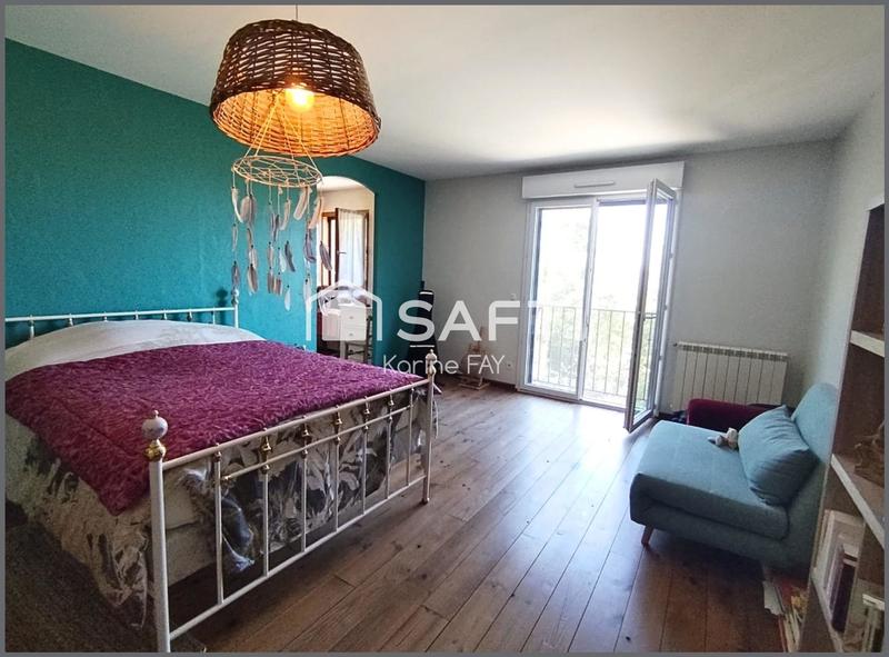 Villa - 200 m² - 7 pièces