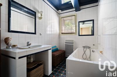 Maison - 183 m² - 6 pièces