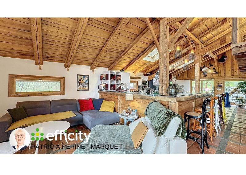 Corps de ferme - 272 m² - 8 pièces