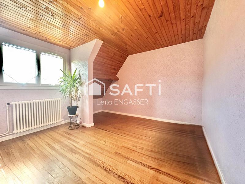 Maison - 121 m² - 4 pièces