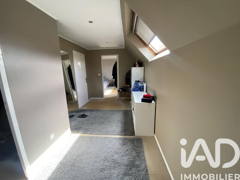 Maison - 171 m² - 7 pièces