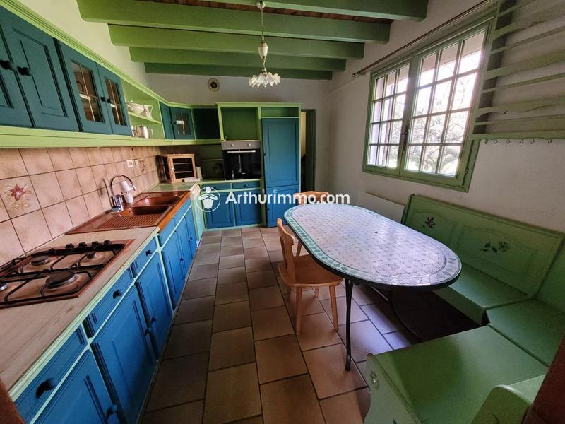 Maison - 140 m² - 7 pièces