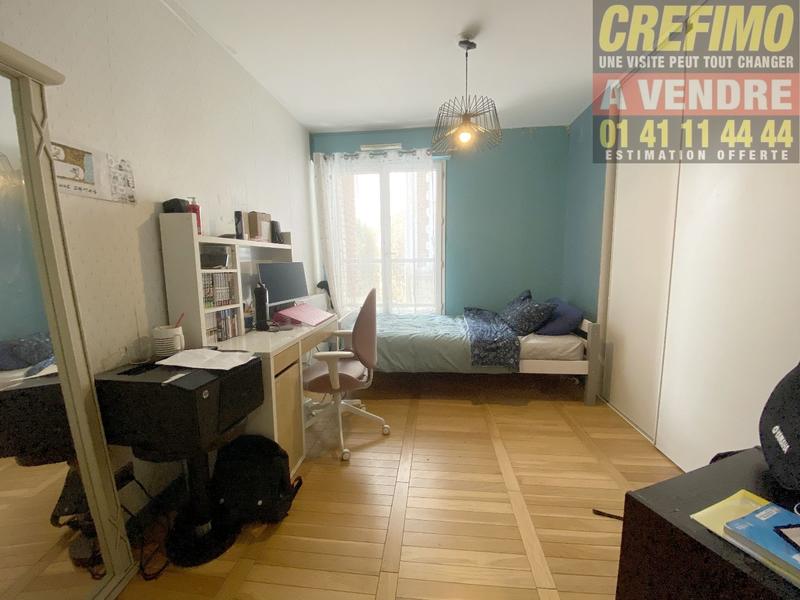 Appartement - 82 m² - 4 pièces