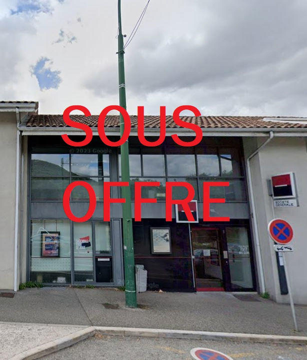 Local commercial - 183 m²