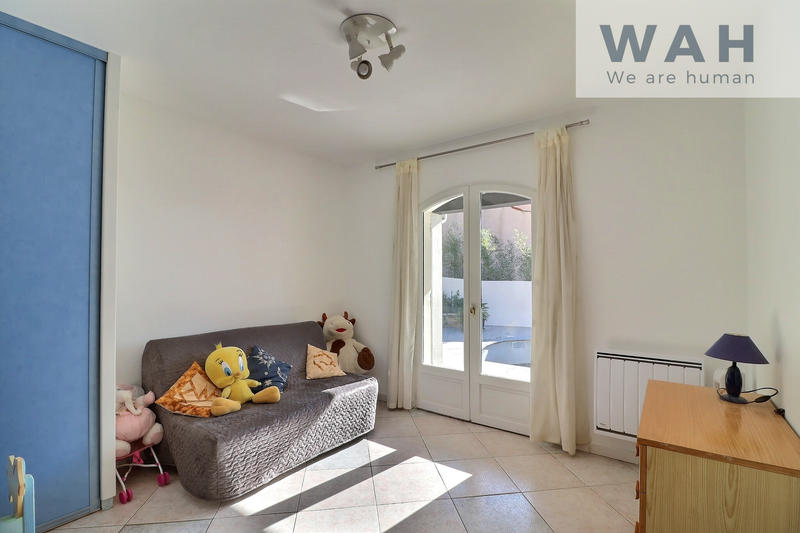 Villa - 210 m² - 7 pièces