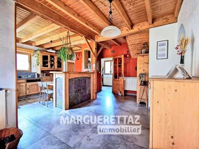 Maison - 155 m² - 7 pièces