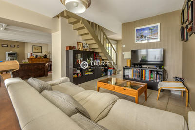 Maison - 198 m² - 6 pièces