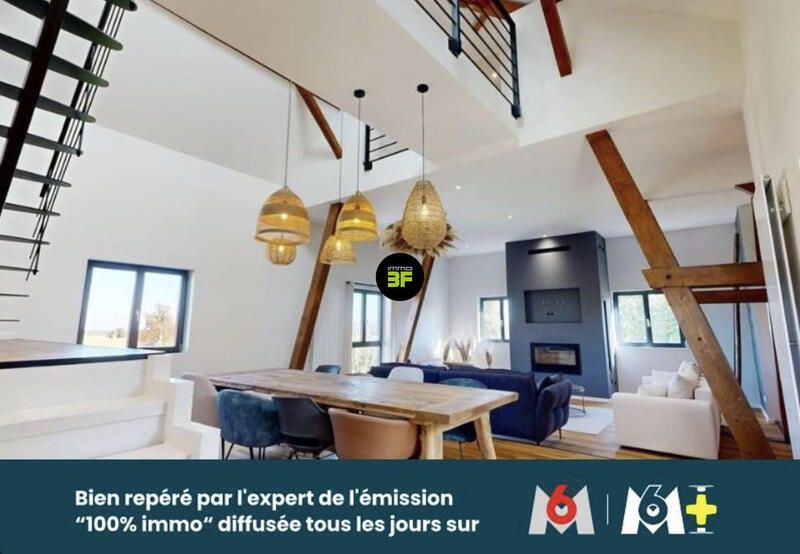 Maison - 239 m² - 6 pièces